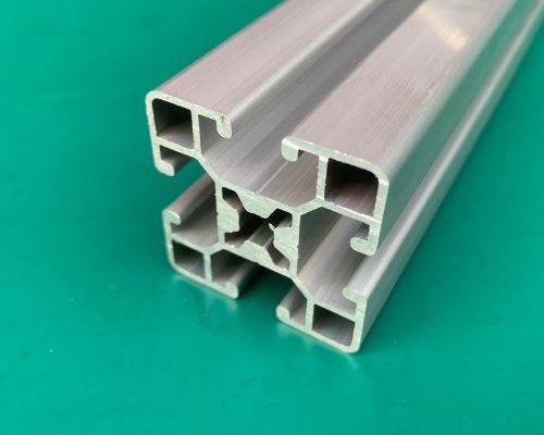 Nhôm thanh 4040 dùng làm gì? Mua ở đâu, có cắt theo yêu cầu không?