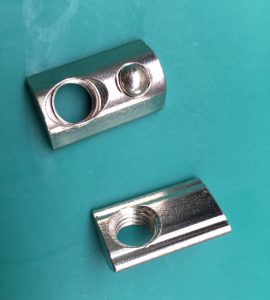 Con trượt rãnh nhôm